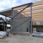 Hvad indebærer afsnitsprojektering i et byggeprojekt?